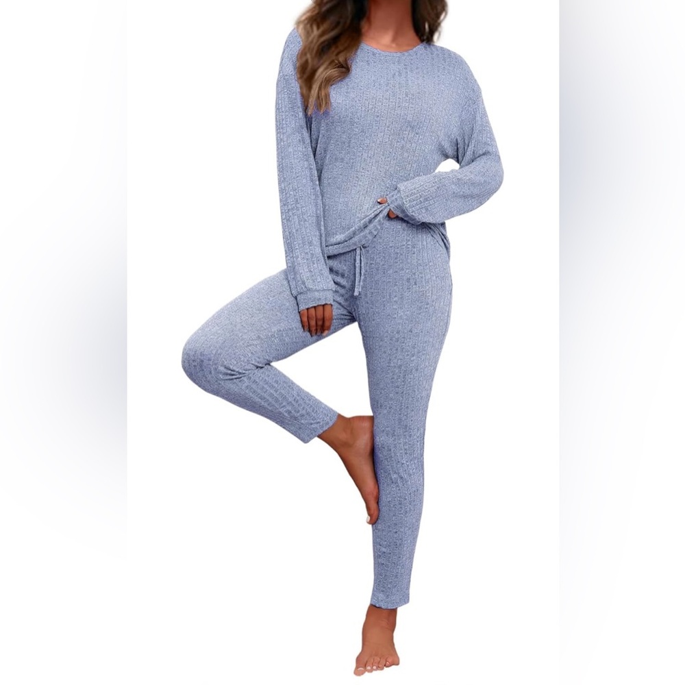 NWT Difficort Women’s Long Sleeve Pajama Set